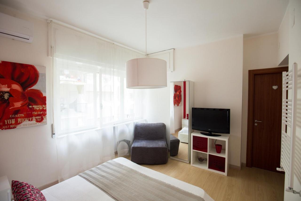 Bernini 20 Bed and Breakfast Napels Buitenkant foto