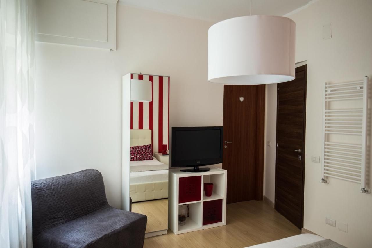 Bernini 20 Bed and Breakfast Napels Buitenkant foto