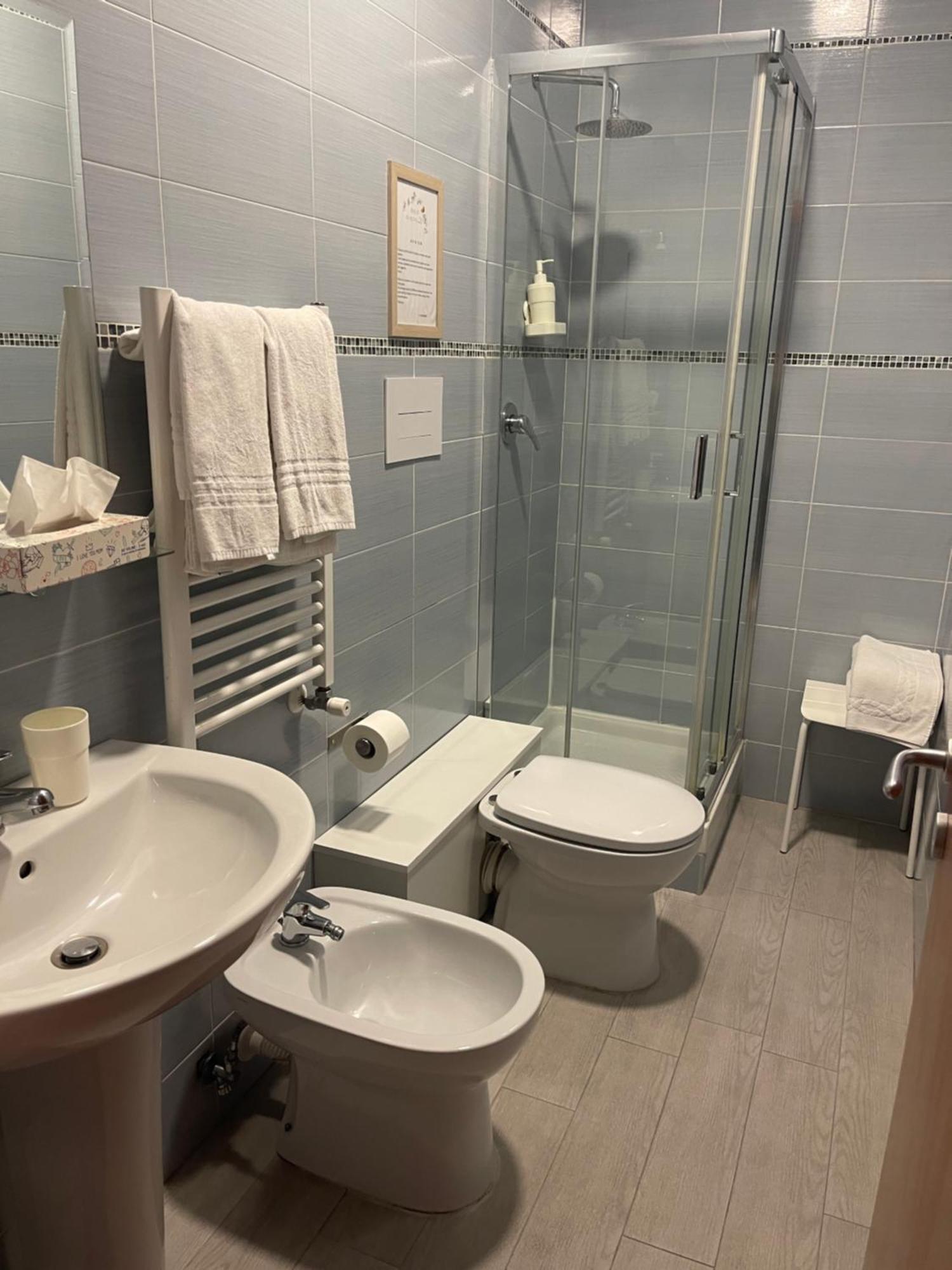 Bernini 20 Bed and Breakfast Napels Buitenkant foto