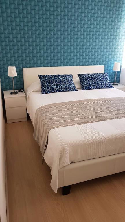 Bernini 20 Bed and Breakfast Napels Kamer foto