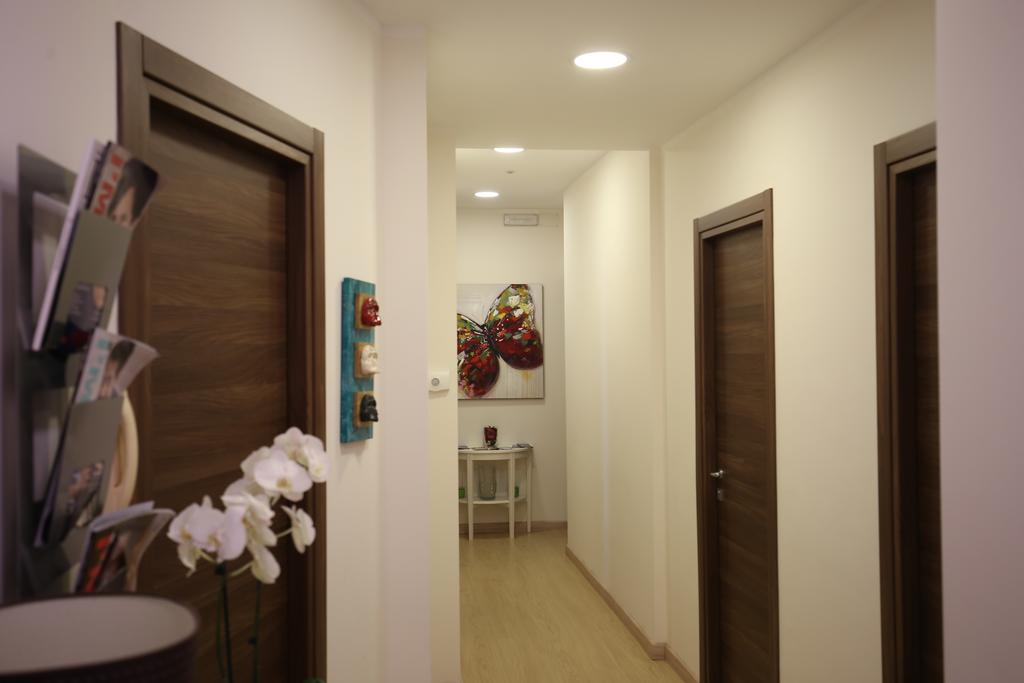 Bernini 20 Bed and Breakfast Napels Buitenkant foto