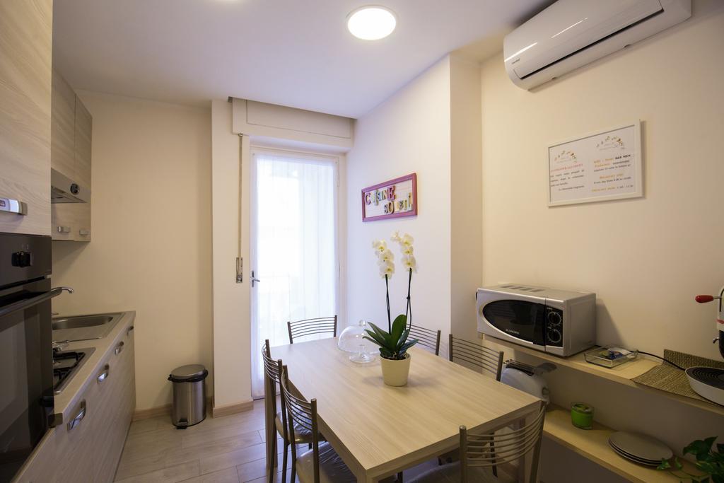 Bernini 20 Bed and Breakfast Napels Buitenkant foto